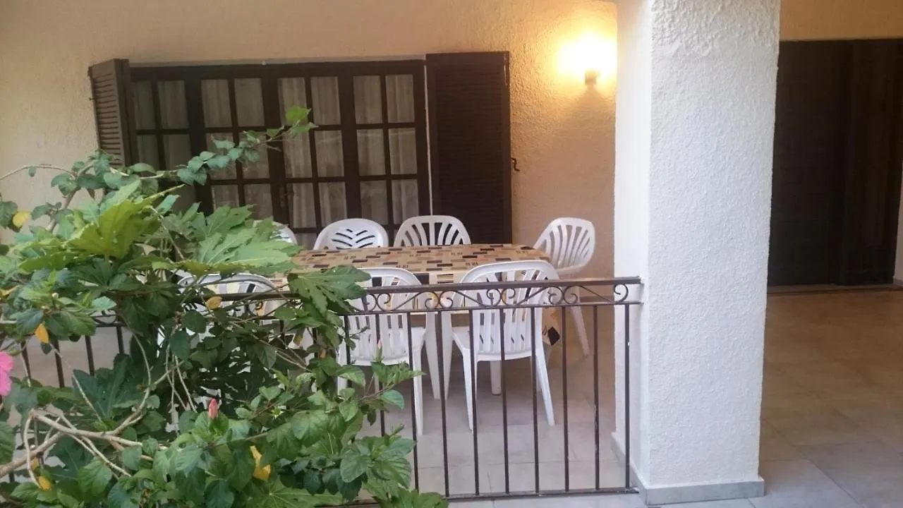 Ame50 Villa Les Tres Cales İspanya